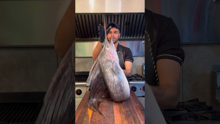 Southern Special:Sail fish with 🐋rice#shorts#food #fishcooking #seafood