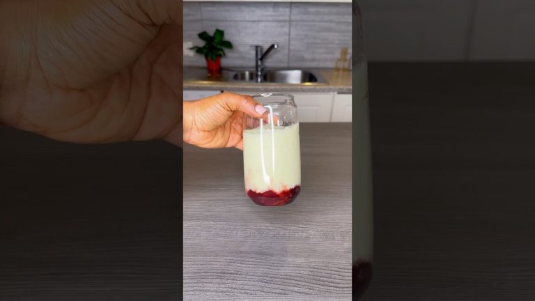 Pulp smoothie with just three ingredients #smoothie #wellness #healthyrecipes #healthylifestyle