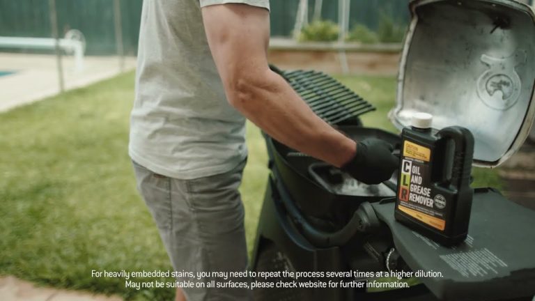 CLR – How to Clean Grease from your BBQ with CLR Oil & Grease Remover