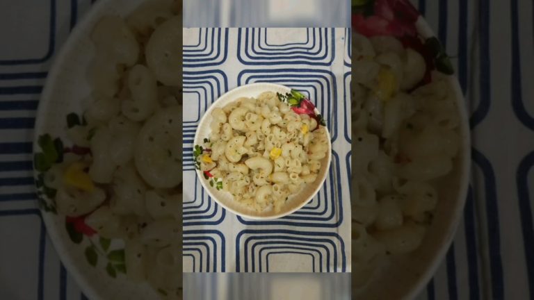Easy White sause pasta recipe 😋 #shorts #recipe #cooking #pasta  #youtubeshorts  #food