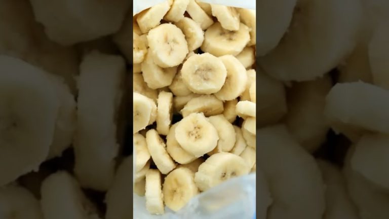 Frozen banana smoothie and  healthy ice cream 🍌