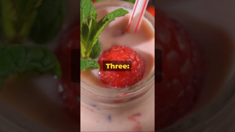 5 Energy-Boosting Smoothie Recipes    #healthyfood #smoothie #smoothierecipes #healthylifestyle