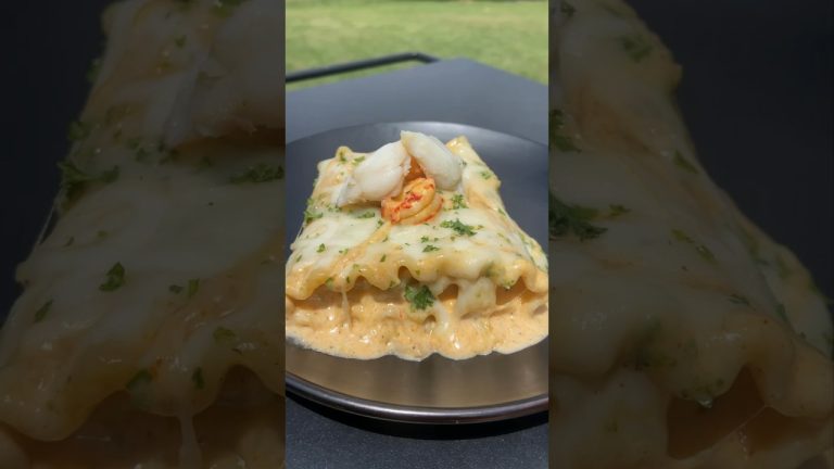 Seafood Lasagna Roll #flychefaldenb #foodie #recipe #seafood
