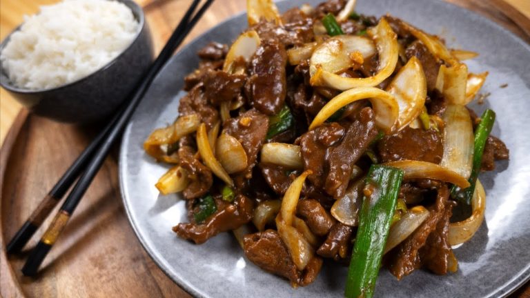 Tasty Beef Onion Stir Fry 🥩🔥 | Tender And Juicy Beef Stir Fry Recipe! 🥢 ep 9