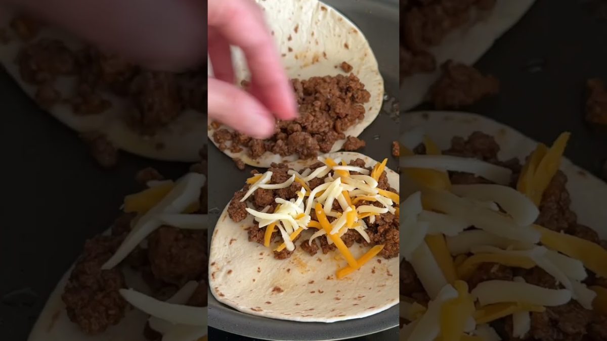 easy 30 minute dinner that’s cheesy and beefy!
