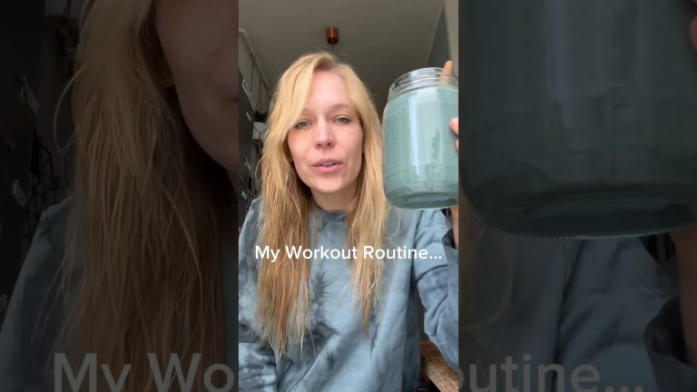 Post Workout Smoothie – healthy and yummy – just came out of the shower 🚿