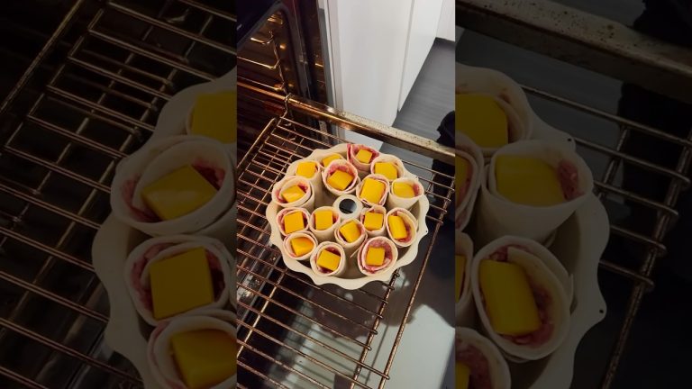 Burger cones #food #cheese #beef #burger #cheeseburger #snack