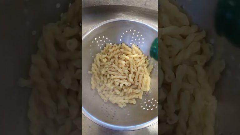 Pasta Chips How Too-Cooking With Franco -@NickDiGiovanni #Pasta_Chips #shorts#cooking