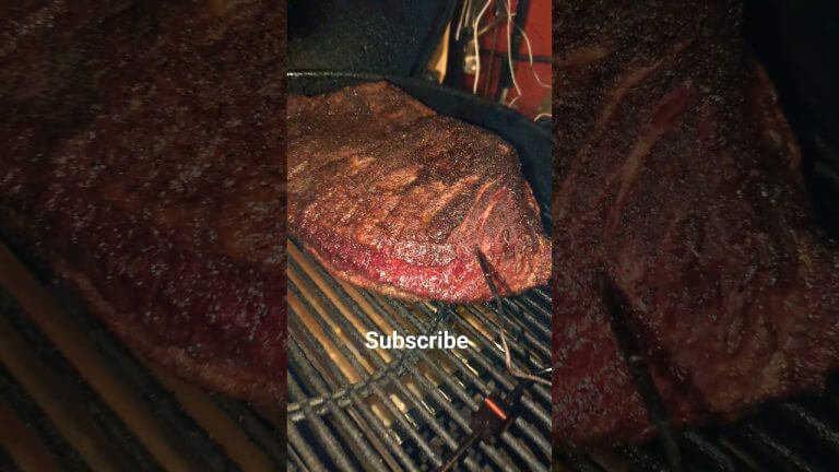 brisket looking good. #food #charcoal #bbq #charcoalgrill #grill