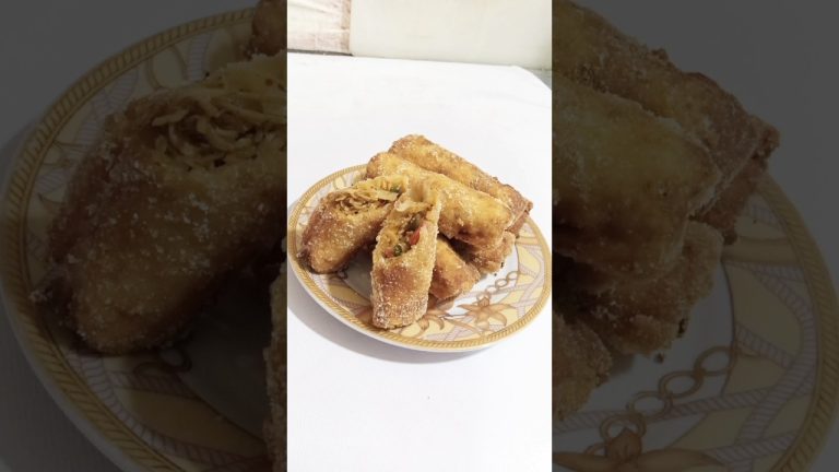 Chicken vegetable bread roll recipe #viral #shorts #gfoods #roll #trending #breadroll #rollrecipe