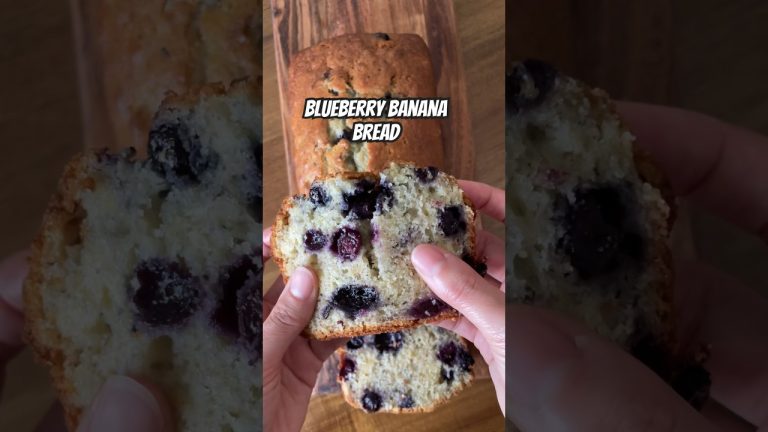 Blueberry Banana Bread – recipe available on my channel 💛🫐 #blueberry #babana #bread #recipe #easy
