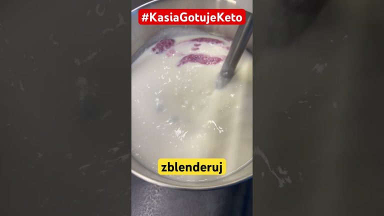 #Kasia Gotuje Keto – Kefir z owocami #shorts #kasiagotujeketo