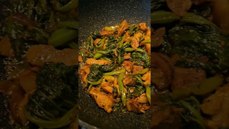 Home Cooked Pork and Saag | #homecooking #shorts #northindiancooking #howtocook