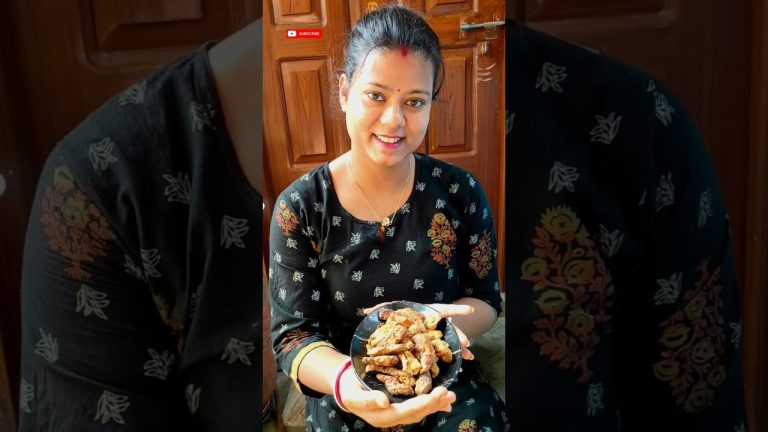 KFC style Fried Chicken Recipe 🍗 সন্ধের টিফিনে জমে যাবে 😋 #shorts #youtubeshorts #sanchitarsongsar