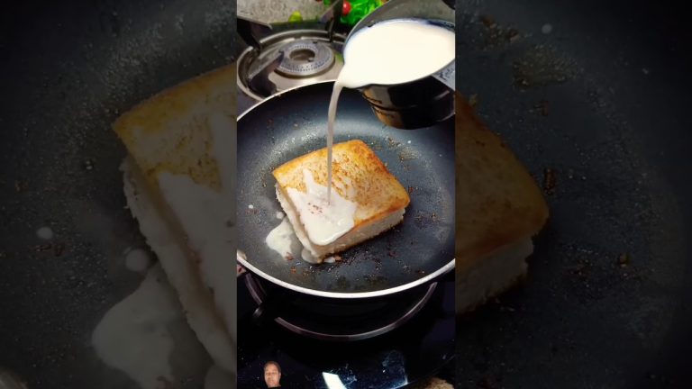 Ye Itna VIRAL Kyu Ho Gaya ?🤯 #shorts #viral #bread #breadrecipe