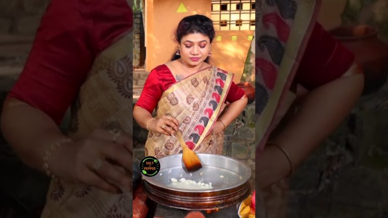 വെളുത്തുള്ളി കിടക്കുന്നത് കാണാൻ നല്ല ഭംഗി #beef #parotta #cooking