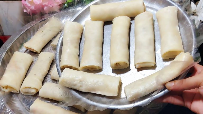মাত্র 20 টাকার আটা দিয়ে এতগুলো স্প্রিং রোল বানিয়ে নিলাম‼️spring roll recipe/chicken roll recipe/