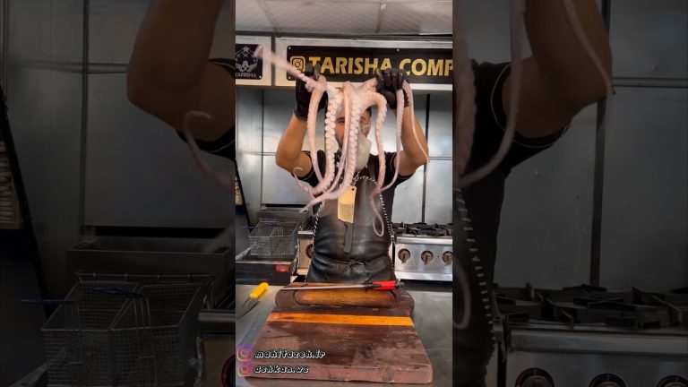 Fried octopus #cooking #fishcooking #seafood #sea #shorts