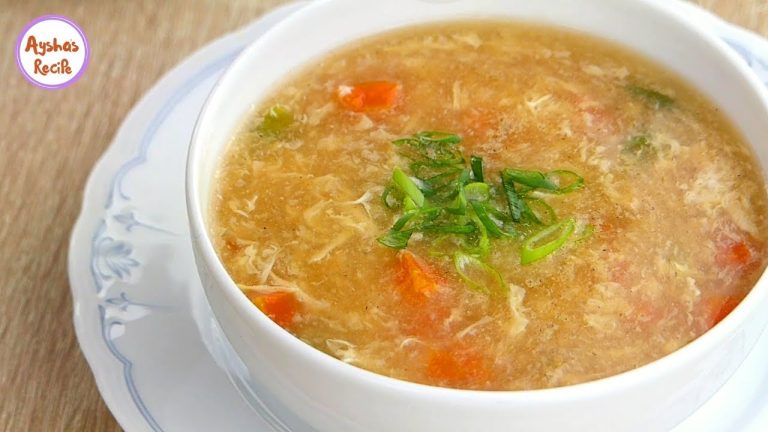 সুস্বাদু এবং স্বাস্থ্যকর চিকেন স্যুপ তৈরির সহজ রেসিপি | Chicken soup Recipe | chicken vegetable soup