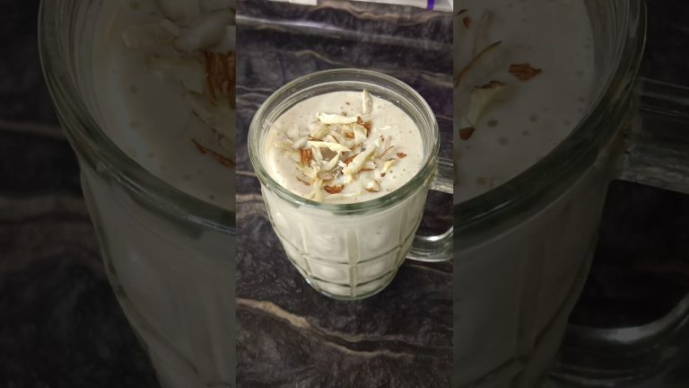 Quick banana milkshake|Banana juice#youtubeshorts#shorts#banana#bananamilkshakerecipe#viral#juice