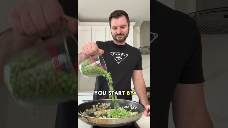 Peas e Piselli! Full recipe is on my IG and TT accounts @dannylovespasta