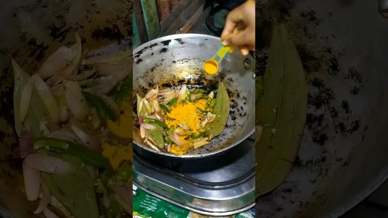 EASY FISH CURRY RECIPES #fishcurry #fishrecipe #ytshorts  #viralshort #viralvideo