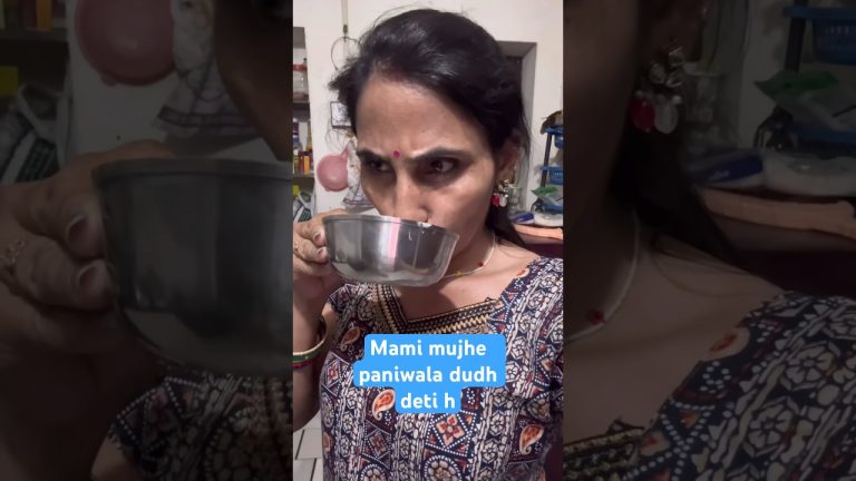 Dahi chori kon karta h yar😲🤭 / Rajasthani mathri recipe / Ghamu Saran #shorts #recipe