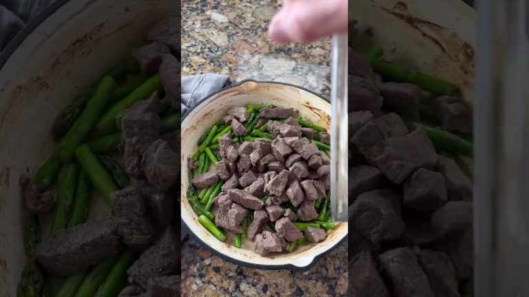 Garlic Butter Steak and Asparagus Bites #recipe #easyrecipe #dinnerideas #familymeals #steak #beef
