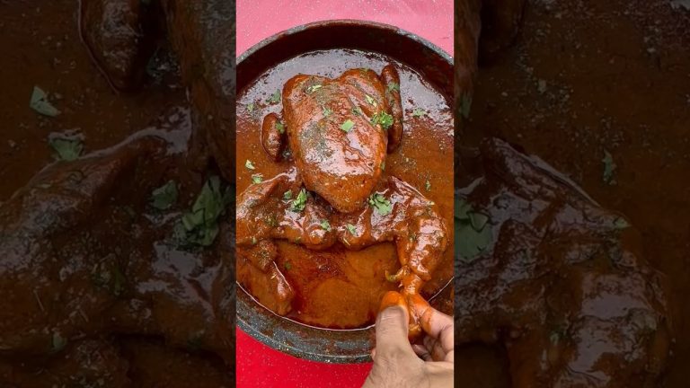 Mantra-Murgh🐓: Recipe in Description #shorts #youtubeshorts #murghmusallam #chickencurry