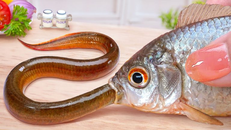 Best Seafood Recipes 🐟 Delicious Miniature Healthy Fish and Baked Chili Eel 🔥 Tina Mini Cooking