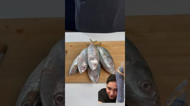 ravafishfry #recipe #seafood #fish #fishfry #shortvideo #foodie #food