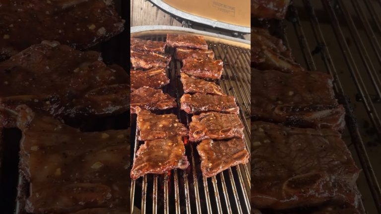 Flanken Style Ribs on The Primo #bbq #barbecue #ribs