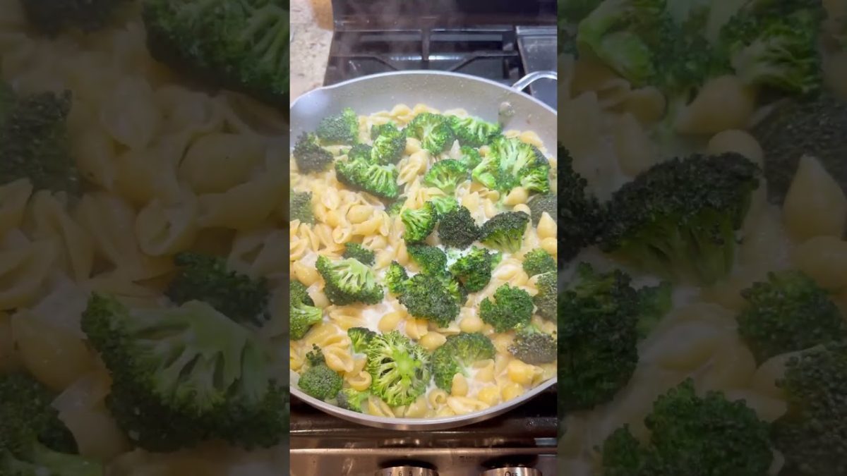 One pot creamy broccoli pasta #shorts