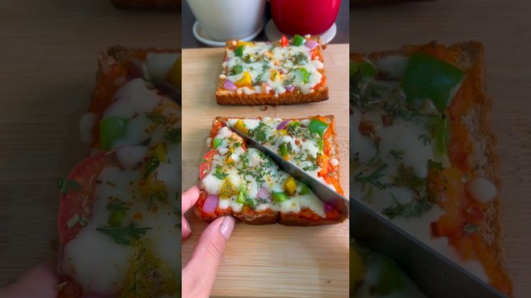 5 Minutes Bread Pizza🍕 🧡 #shorts #ytshorts #ytshortsindia
