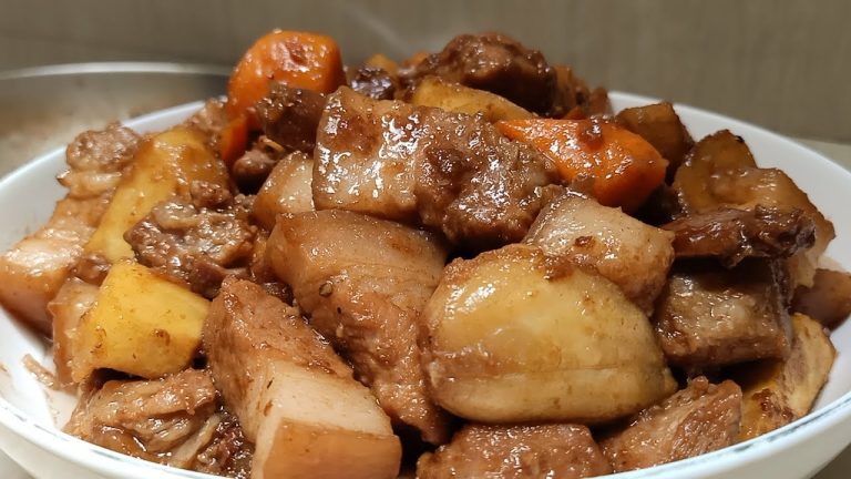 ANG SARAP TALAGA NG PORK BELLY RECIPE NA ITO | MAPAPARAMI KA  NG KAIN | ESTOFADO