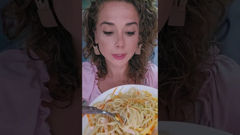 Espaguetti que no necesita calentarse! Fideos fríos! #fideos #espagueti #jamón #queso #verduras #ace