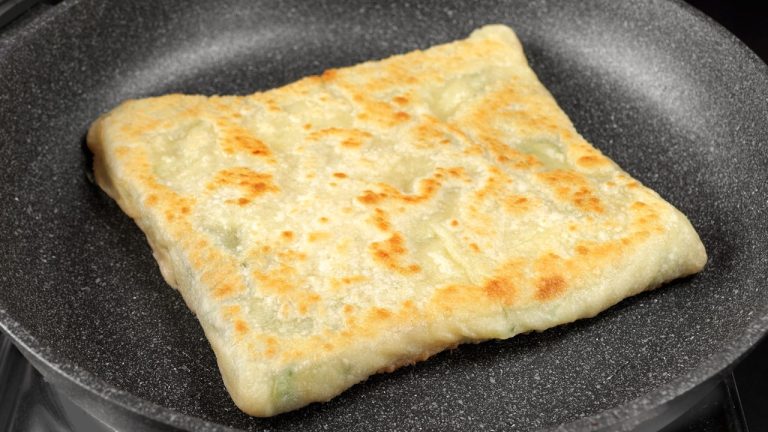 Turkish bread in 15 minutes! Such fast and delicious bread you can cook everyday!