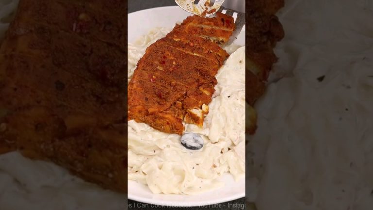 Fettuccine Alfredo Pasta 😍❤️ by @yesicancook #alfredo #pasta