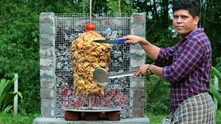 CHICKEN SHAWARMA | Chicken Shawarma Recipe | How To Make Shawarma | Village Food