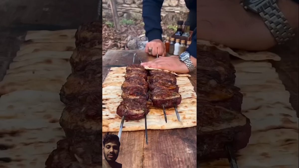bread rolls with beef.#cookingshorts  #steak #cooking #bbq #meat#recipe #beefroll #outdoorcooking