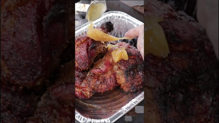 How to smoke a pork shoulder #bbq #brisket #cooking