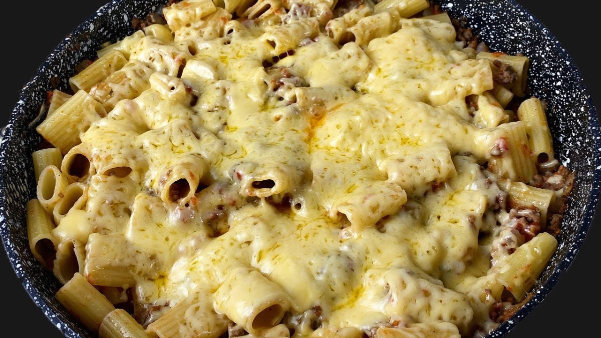 This Beef And Cheese Pasta Is Too Good To Be This Easy