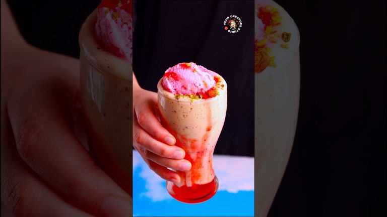 Mix fruit Milkshake ♥️meri yt family k liye👴🏻👴🏻👴🏻👴🏻