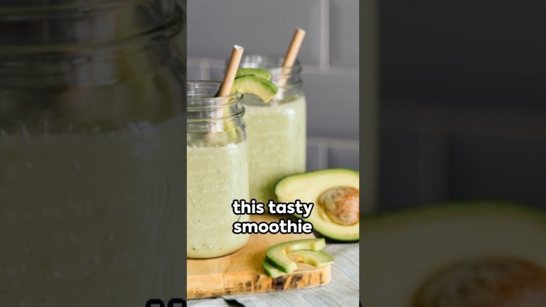 Transform Your Health and Weight With The Ultimate Avocado Banana Lemon Chia Smoothie!