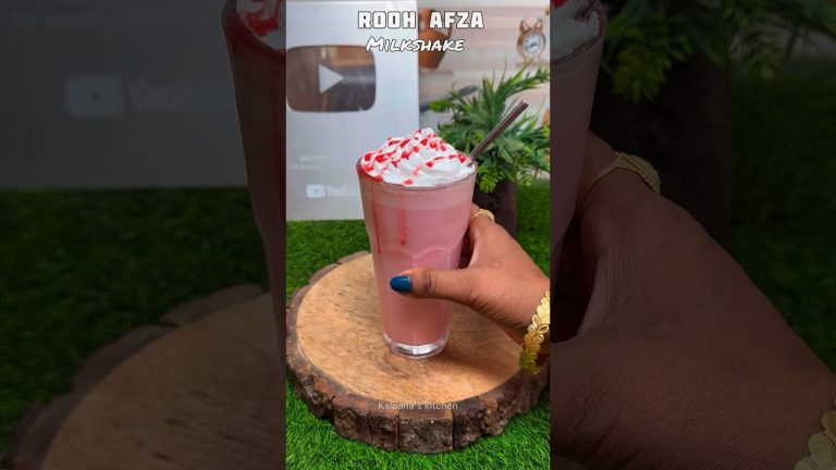 Rooh afza milkshake 😍😍❤️❤️… #shorts #milkshake #roohafzamilkshake #viral #kalpanaskitchen