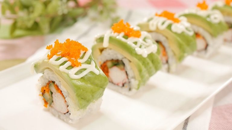 Avocado California Sushi Roll Recipe 🥑
