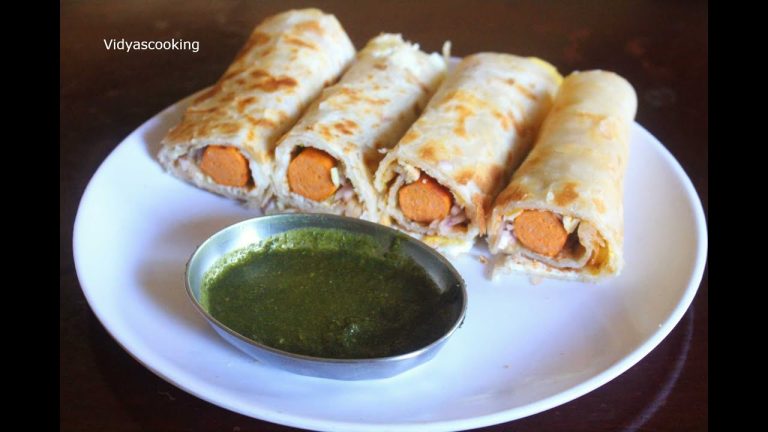 Chicken Sausage Paratha Roll Recipe
