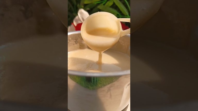 HOMEMADE CONDENSED MILK#shortvideo#youtubeshorts#viral#food#cooking#foodie#homemade#ytshorts#banana