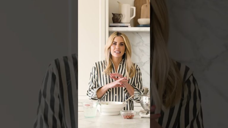 Believe it or not, the pasta water is a very key ingredient in this meal. #aroundthetable