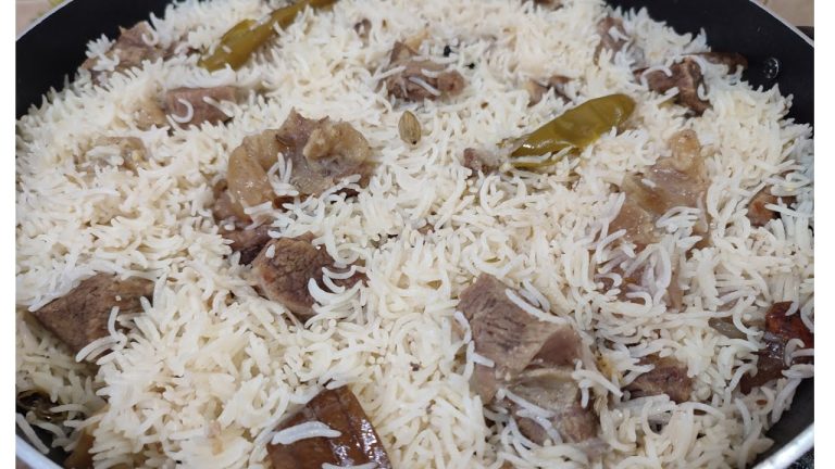 Namkeen White Pulao Recipe | Beef Pulao Recipe By Bushra ka kitchen 2020